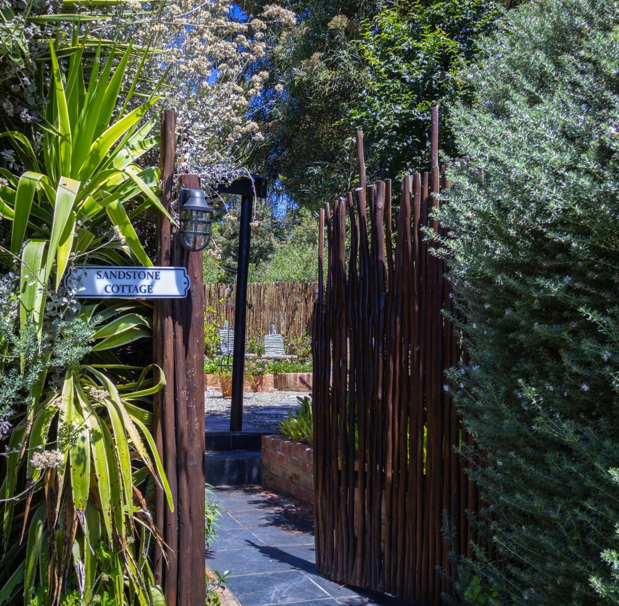 Forest Valley Cottages Knysna Exteriör bild